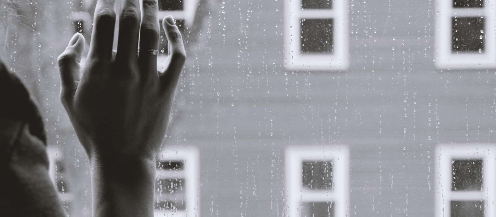 helping hands outreach services